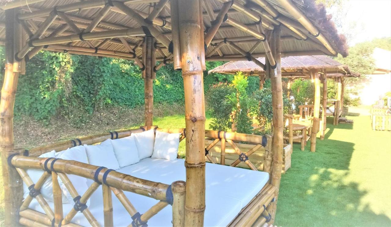 Hotel Les Jardins De Bormes, Sauna & Jacuzzi Bagian luar foto