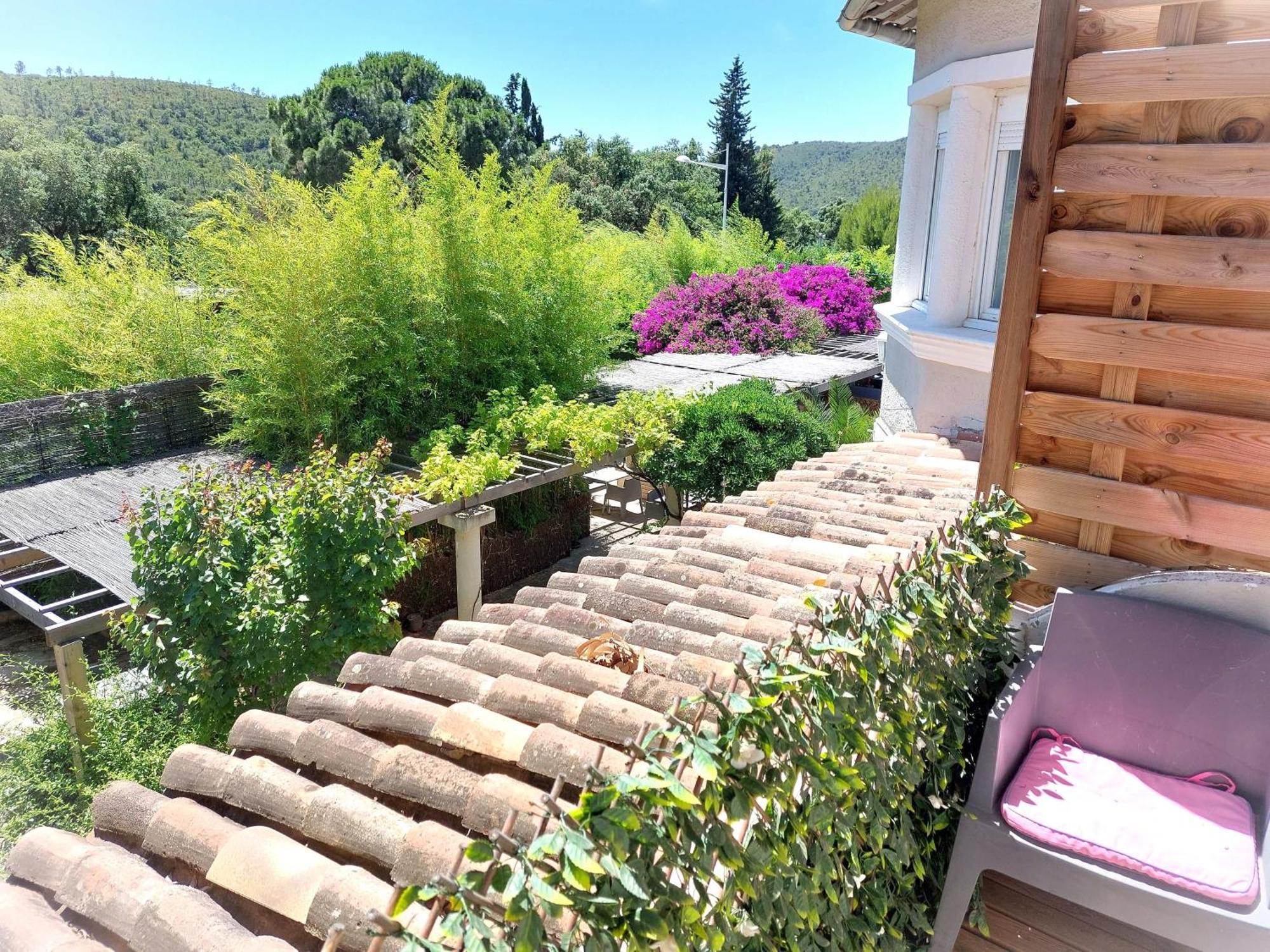 Hotel Les Jardins De Bormes, Sauna & Jacuzzi Ruang foto